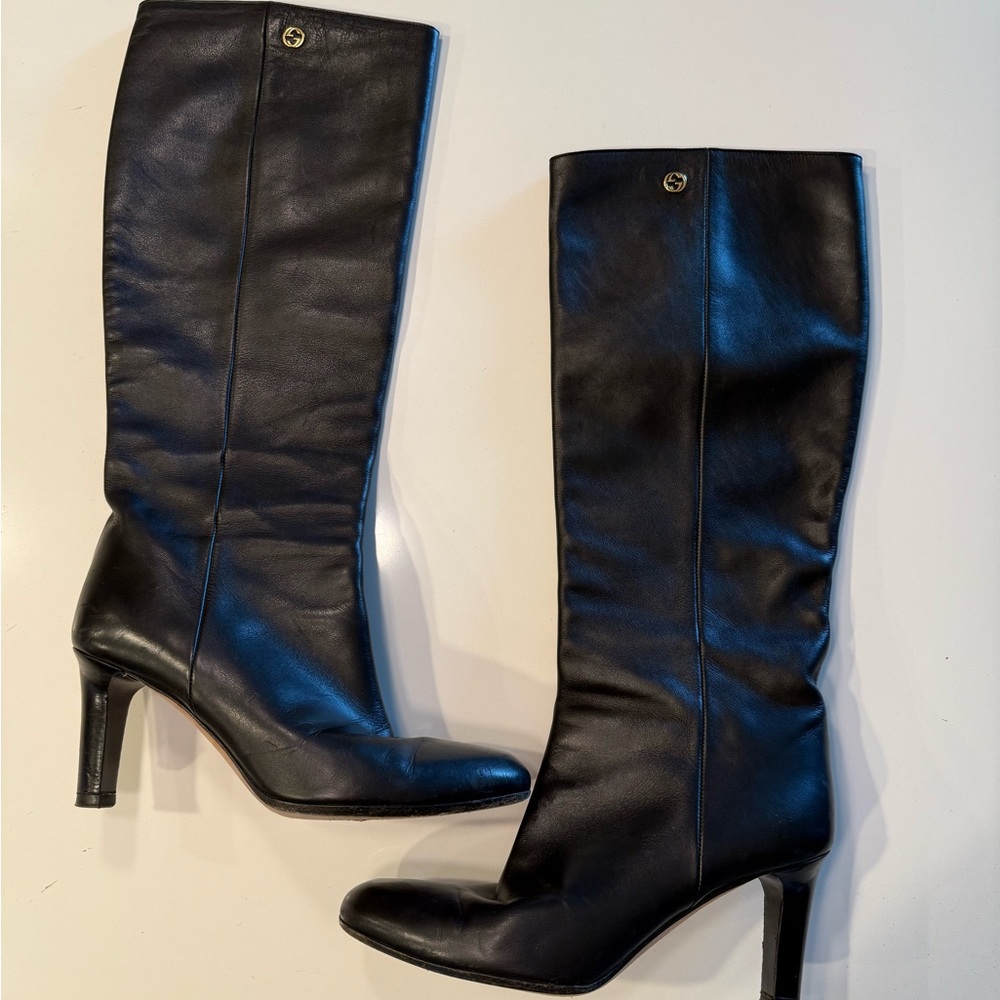 Elegant Black Leather Knee-High Boots